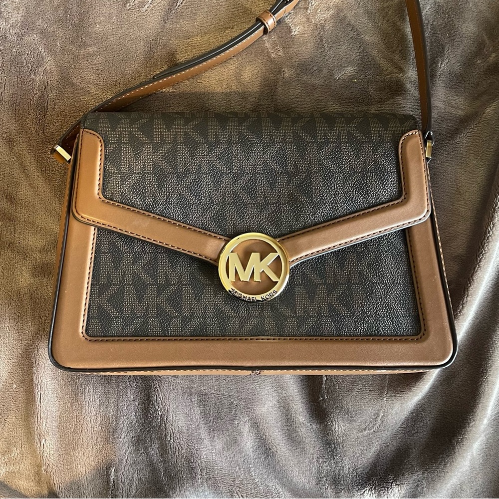 Michael Kors Crossbody/Shoulder Bag